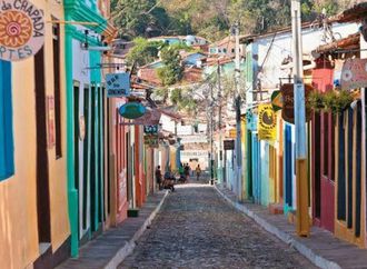 Azul Linhas Aéreas retoma voos regionais para Lençóis