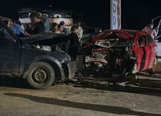 Batida entre veículos deixa um morto em João Dourado