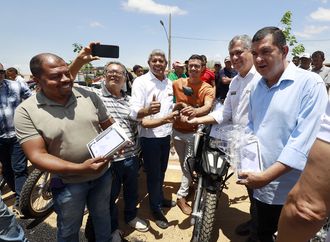 Governo realiza entregas para impulsionar assistência técnica a agricultores familiares do território de Irecê