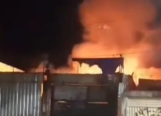 Incêndio destrói supermercado em Irecê