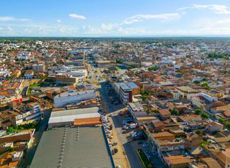 Irecê registra umidade de 21% e calor de 34,9ºC em meio a onda de tempo seco na Bahia