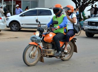 Mototaxistas de Irecê devem fazer recadastramento ou cadastramento até 29 de novembro