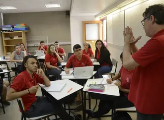 Pé-de-Meia: pagamento a estudantes começa nesta segunda-feira