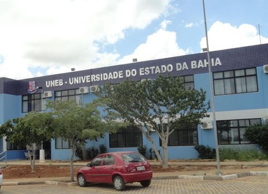 UNEB lança edital do Vestibular 2025 com 6.346 vagas